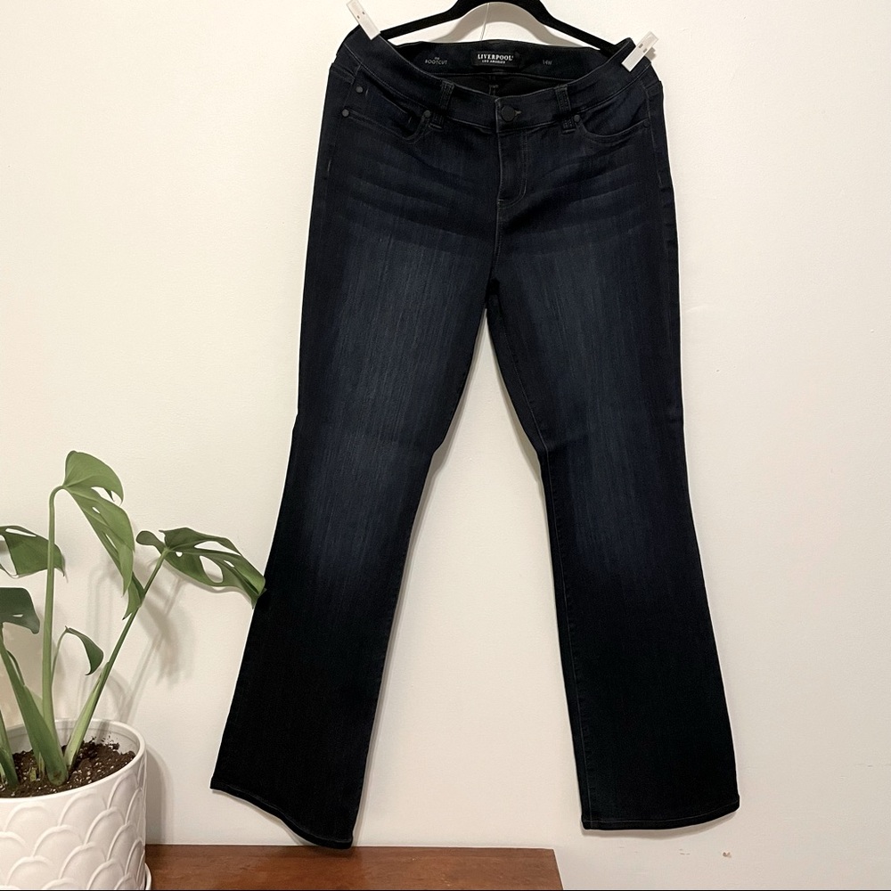 Liverpool Denise Bootcut Jean. Size 14W. New without tag.